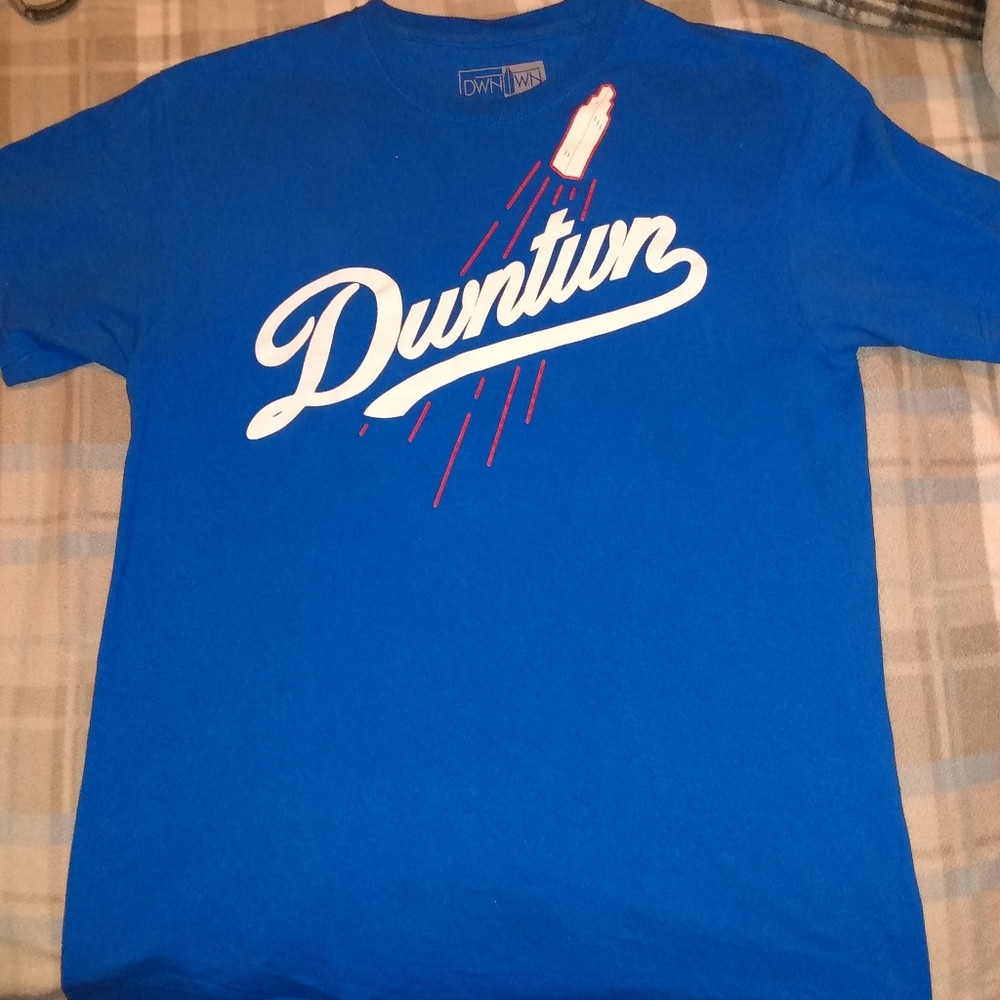 Dwntwn Los Angeles Dodgers style Large Blue shirt